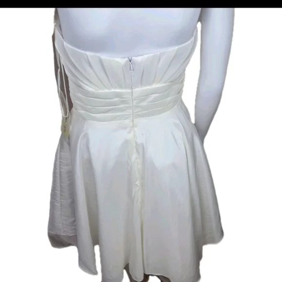 Cinderella Strapless Formal Dress Sz Small - Picture 9 of 10